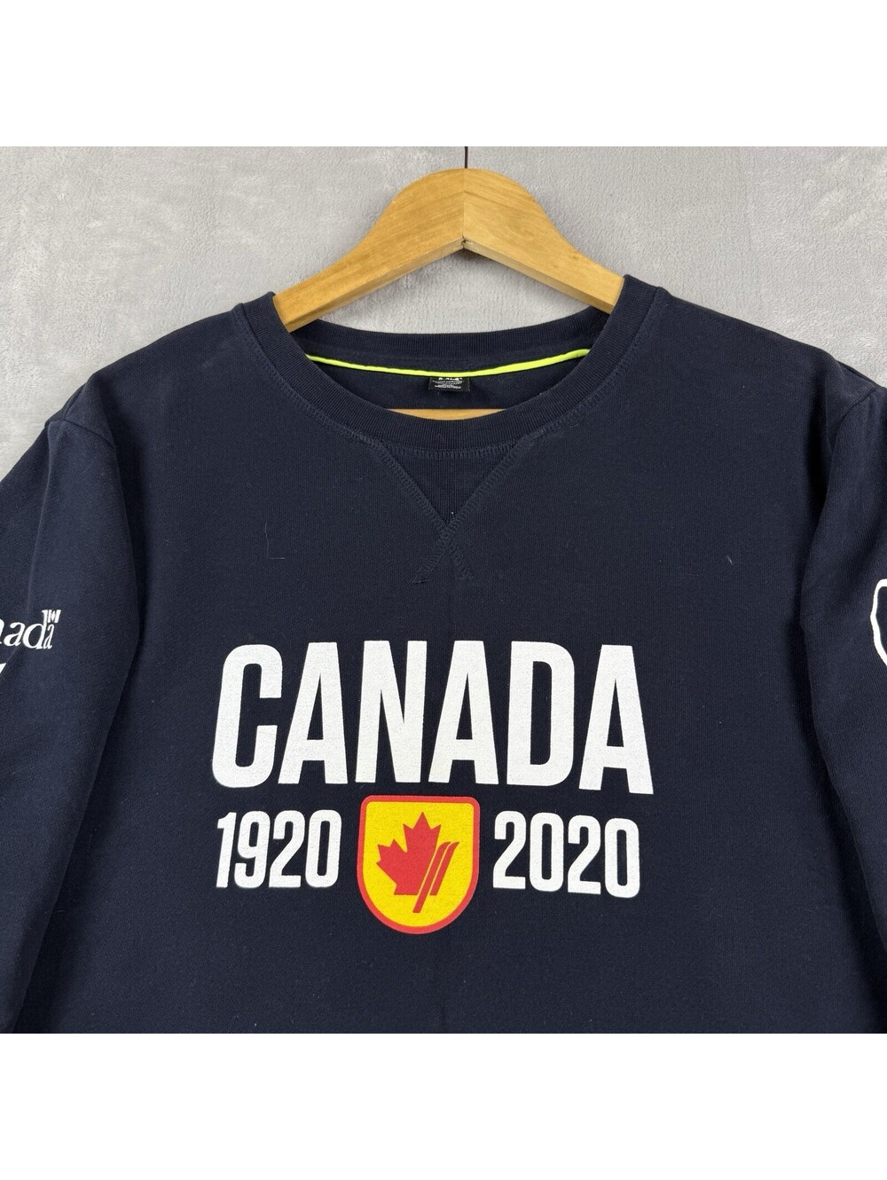 Helly Hansen CANADA Ski Team Sweatshirt Olympics 1920-2020 Men L 100th Team Navy - Picture 7 of 10